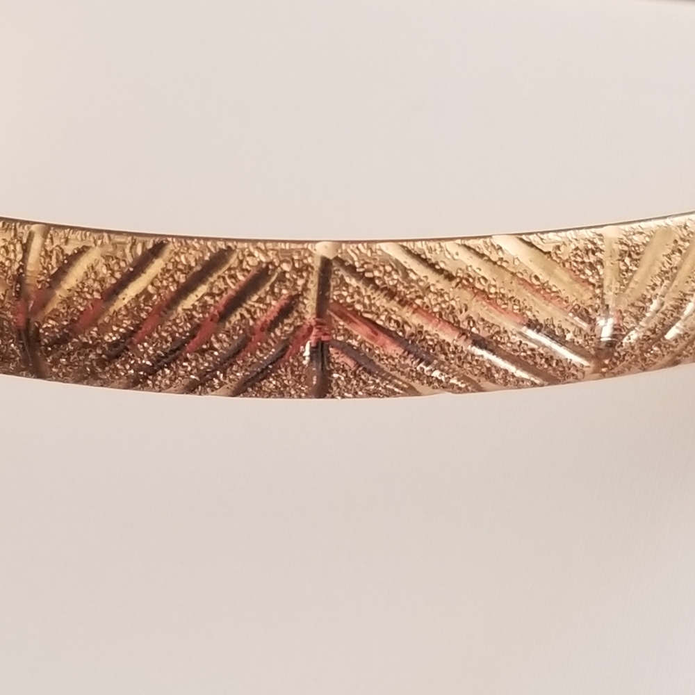 10K Gold Bangle Bracelet